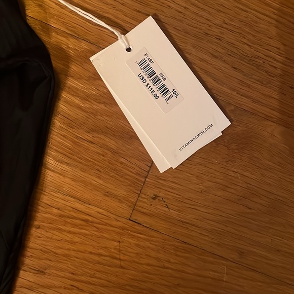 Black ribbed bikini - Picture 4 of 5